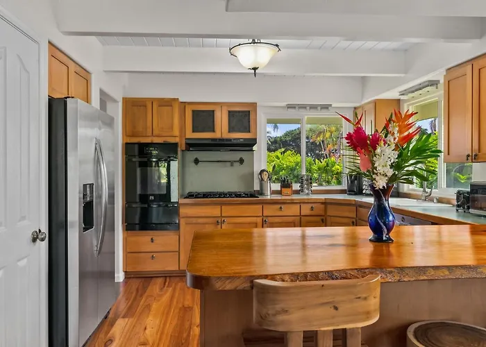 3982 Kalakaua 3Br 2Ba Beautiful Princeville Home